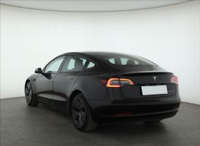 Tesla Model 3 - 2021