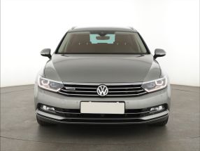 Volkswagen Passat - 2016
