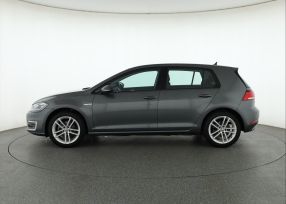 Volkswagen e-Golf - 2020