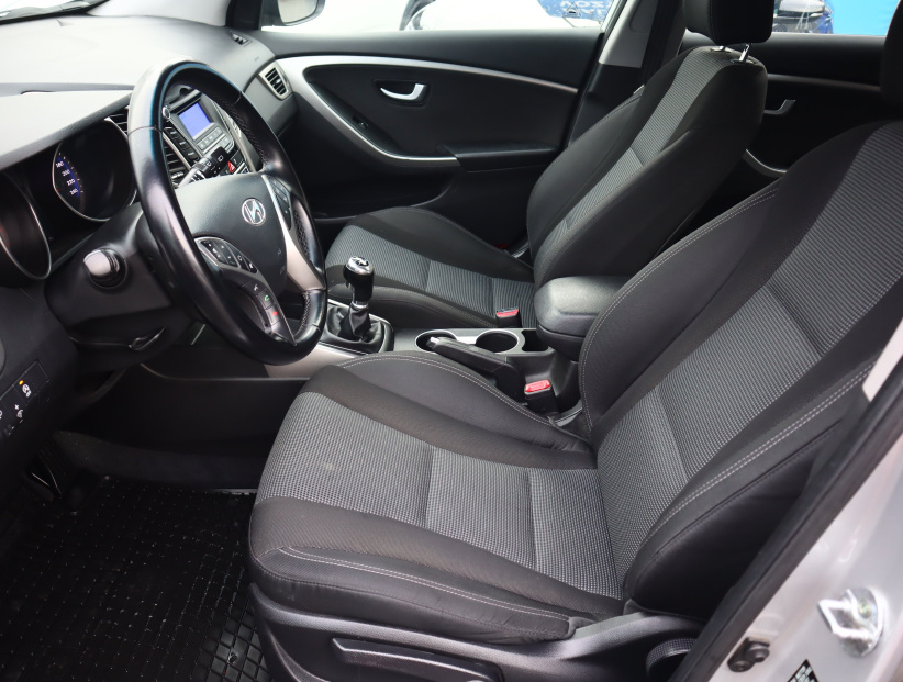Hyundai i30, 2015