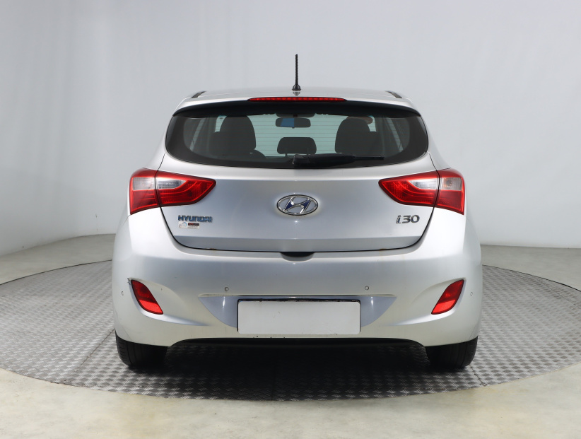 Hyundai i30, 2015
