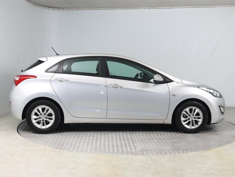 Hyundai i30, 2015