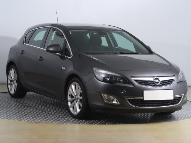 Opel Astra 2010