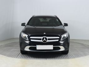 Mercedes-Benz GLA - 2017