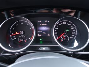 Volkswagen Touran - 2020