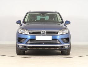 Volkswagen Touareg - 2015