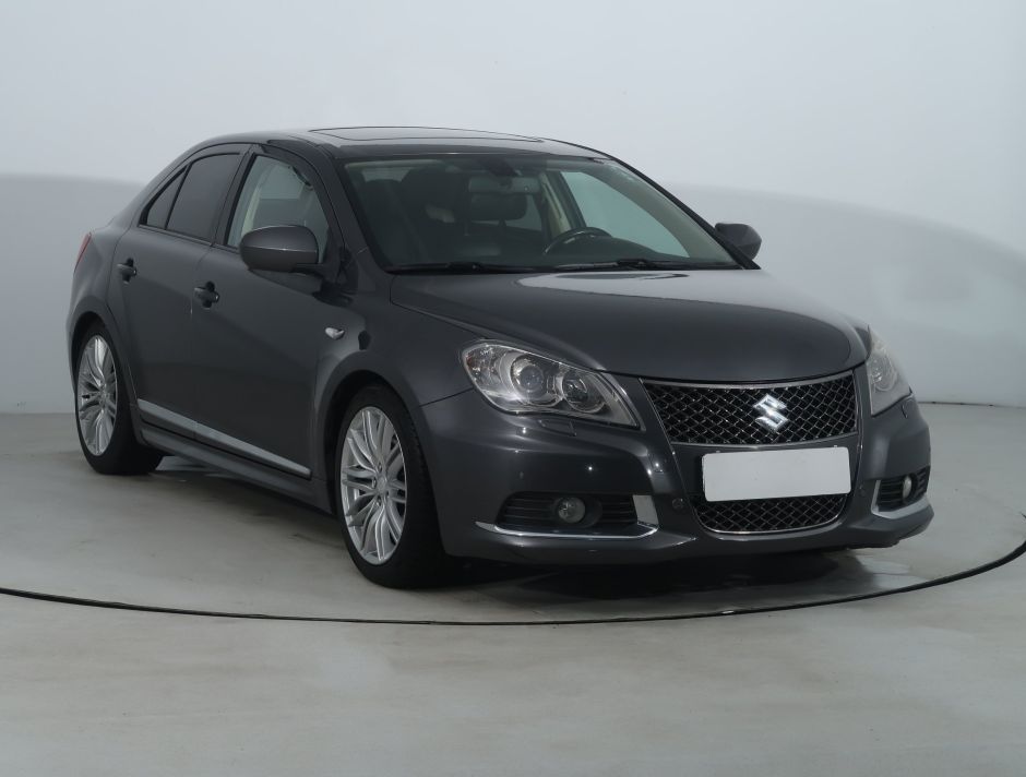 Suzuki Kizashi - 2012