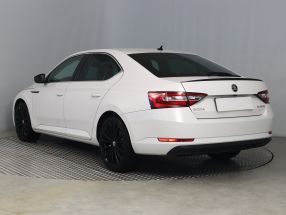 Skoda Superb - 2019