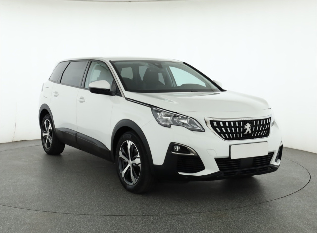 Peugeot 5008 2020