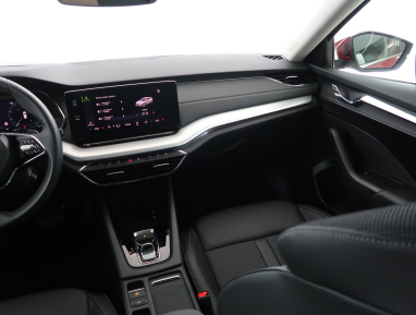 Škoda Octavia - 2024