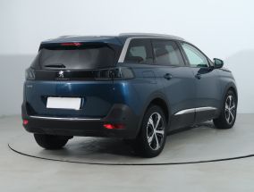 Peugeot 5008 - 2021
