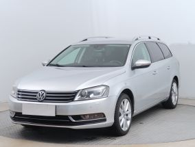 Volkswagen Passat - 2012
