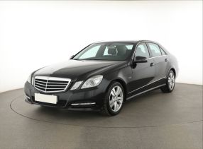 Mercedes-Benz E - 2012