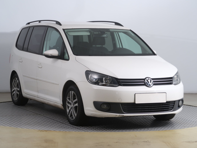 Volkswagen Touran 2012