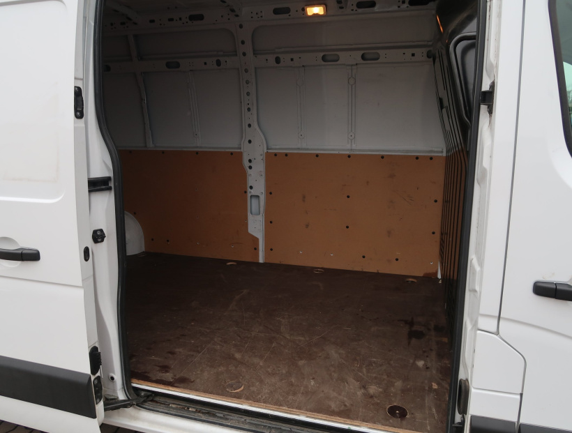 Renault Master, 2023