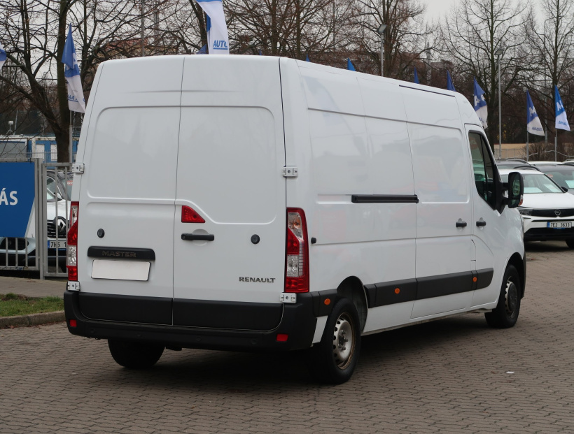 Renault Master, 2023
