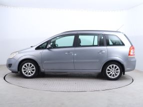 Opel Zafira - 2009