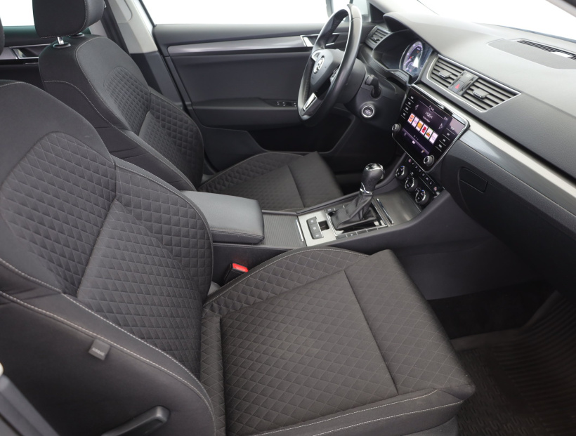 Škoda Superb, 2019
