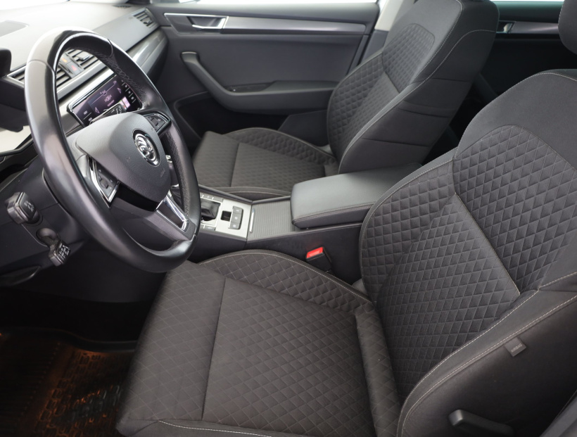 Škoda Superb, 2019