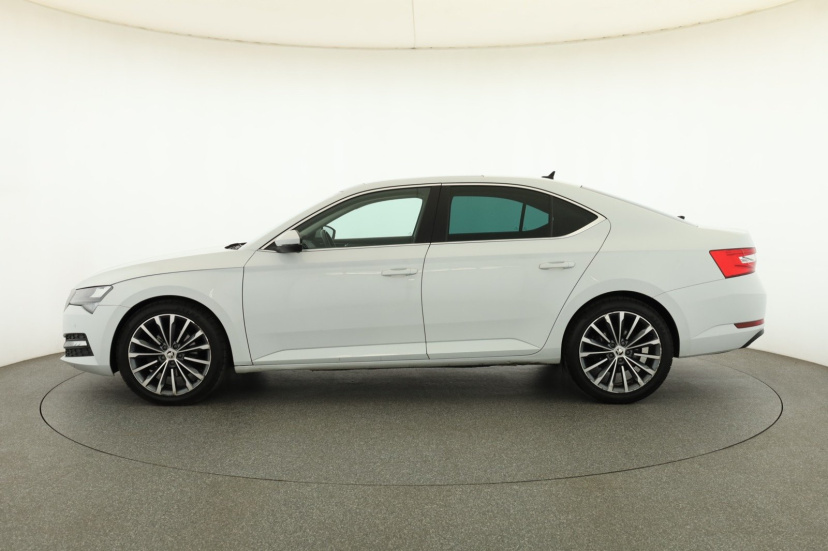 Škoda Superb, 2019