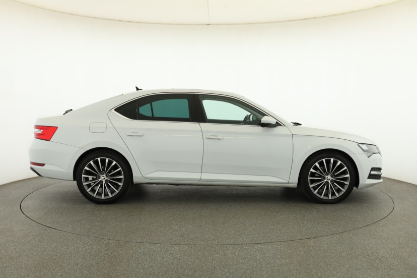 Škoda Superb, 2019