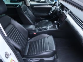 Volkswagen Passat - 2018