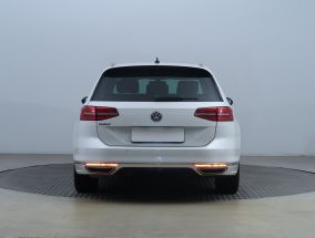 Volkswagen Passat - 2018
