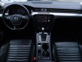 Volkswagen Passat - 2018