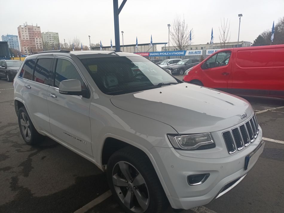 Jeep Grand Cherokee - 2015