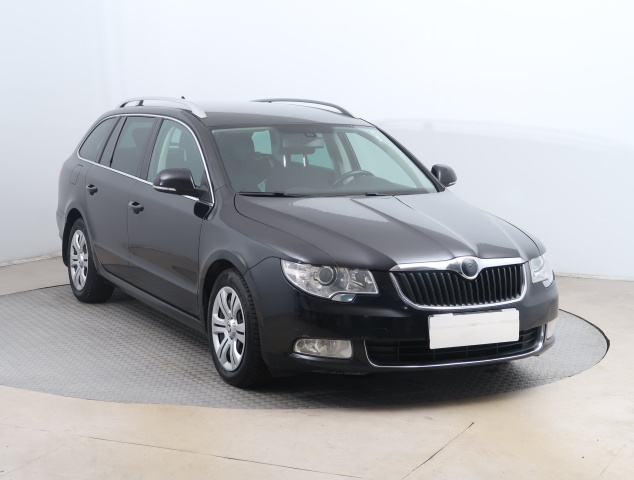 Škoda Superb 2010