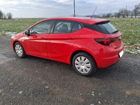 Opel Astra - 2019