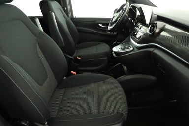 Mercedes-Benz V - 2021