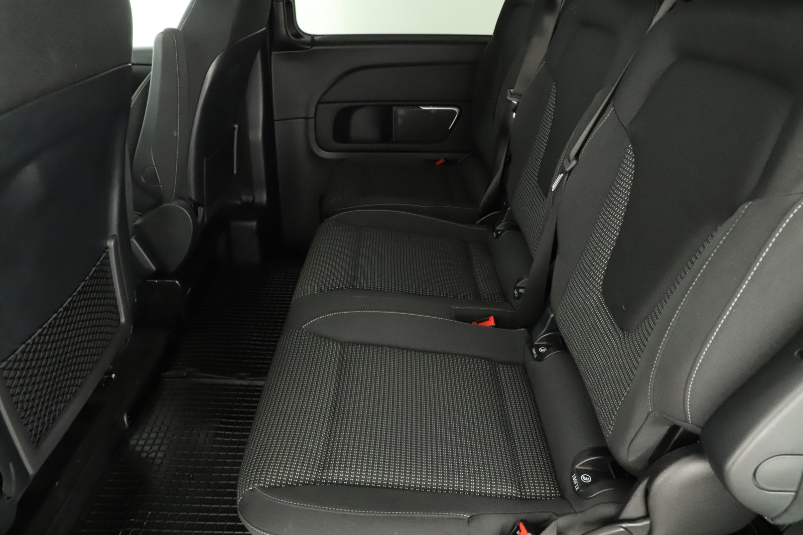 Mercedes-Benz V - 2021