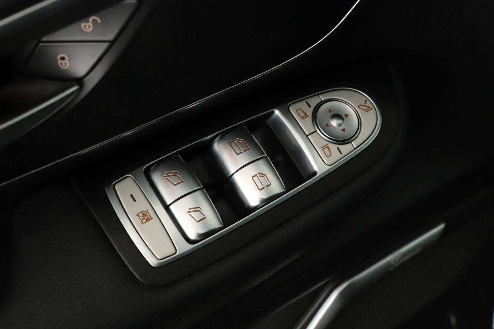 Mercedes-Benz V - 2021