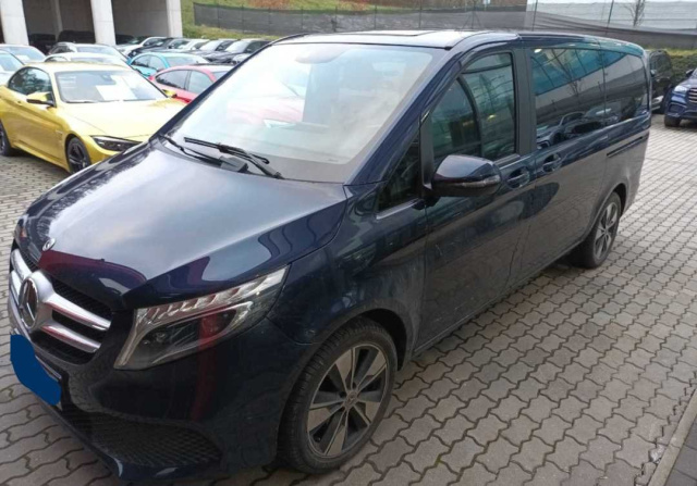Mercedes-Benz V 2021