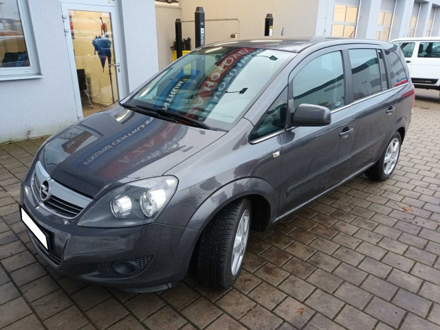 Opel Zafira 2012