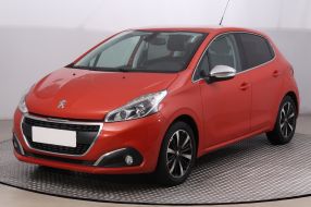 Peugeot 208 - 2015