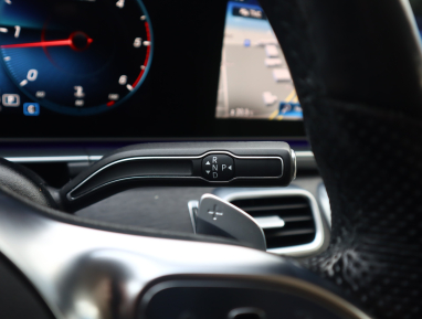 Mercedes-Benz GLS - 2023