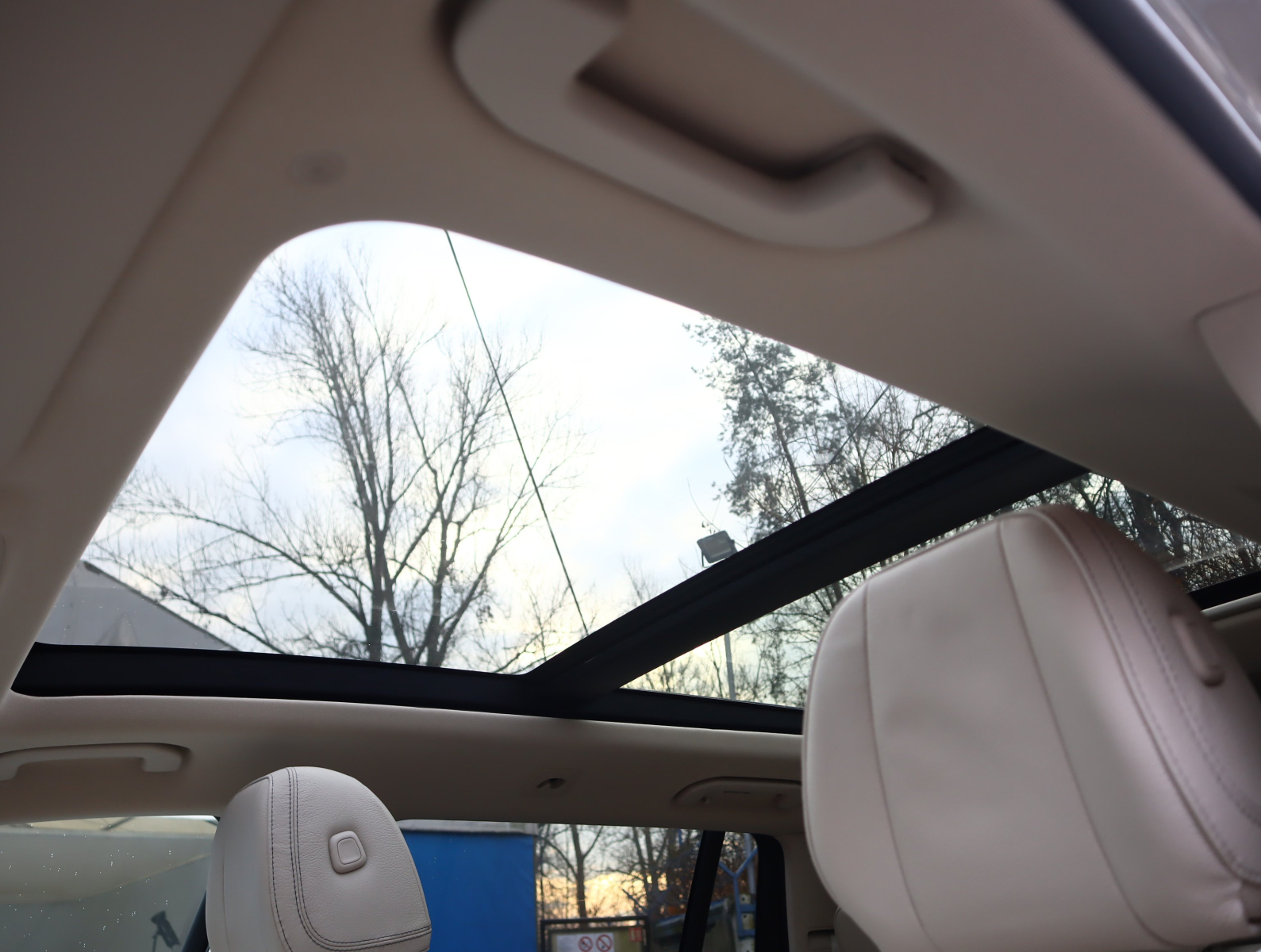 Mercedes-Benz GLS - 2023