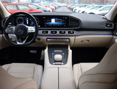 Mercedes-Benz GLS - 2023