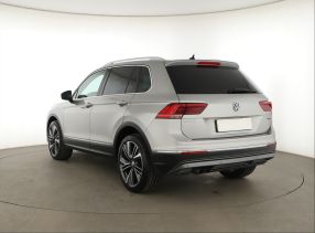 Volkswagen Tiguan - 2017