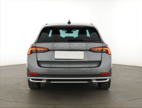 Škoda Octavia Scout - 2023
