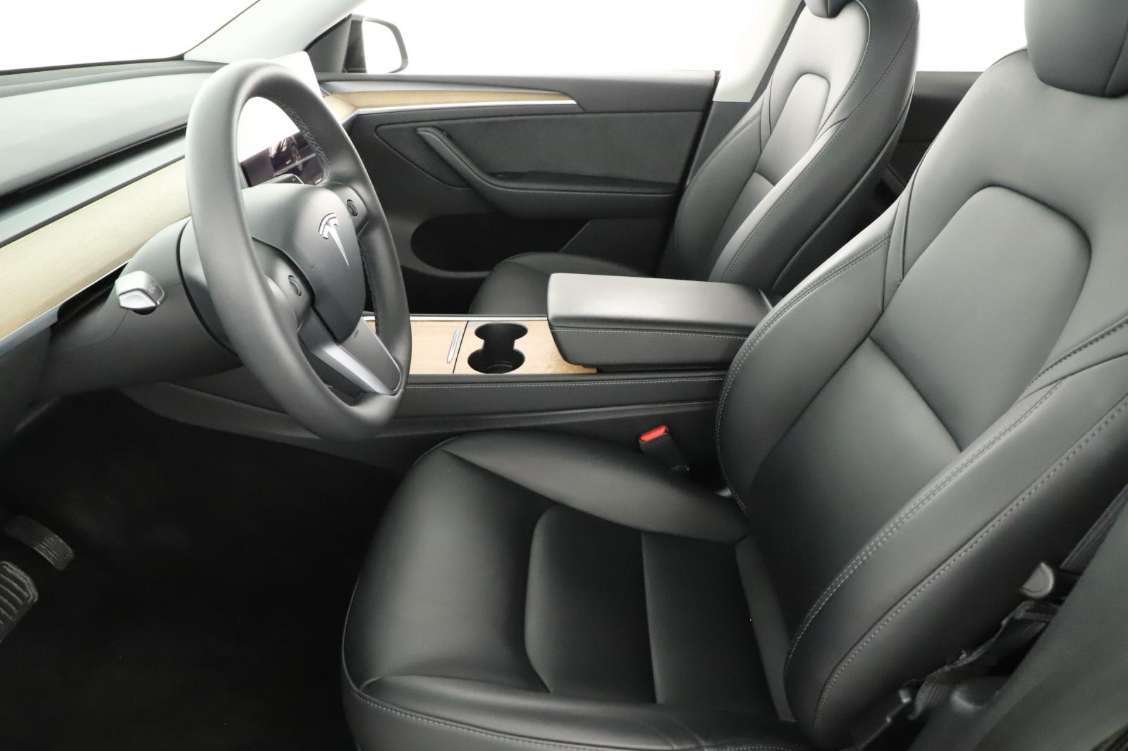 Tesla Model Y - 2023