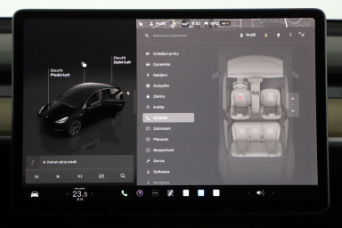 Tesla Model Y - 2023