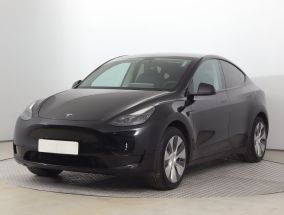 Tesla Model Y - 2023