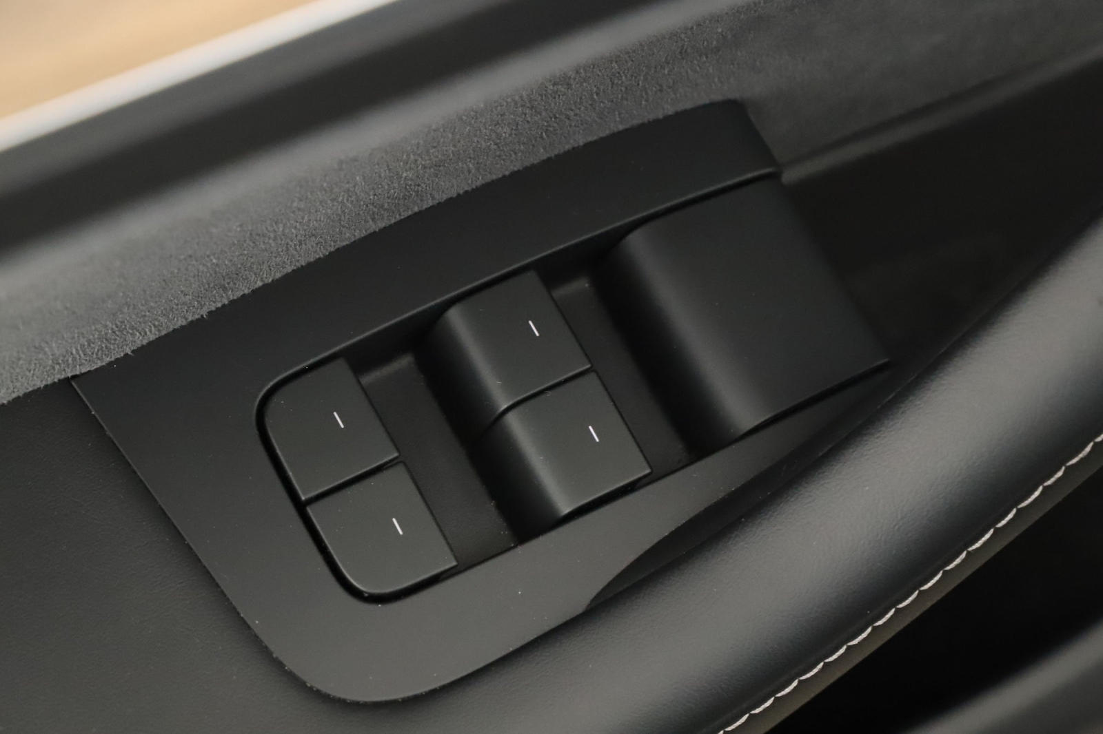 Tesla Model Y - 2023