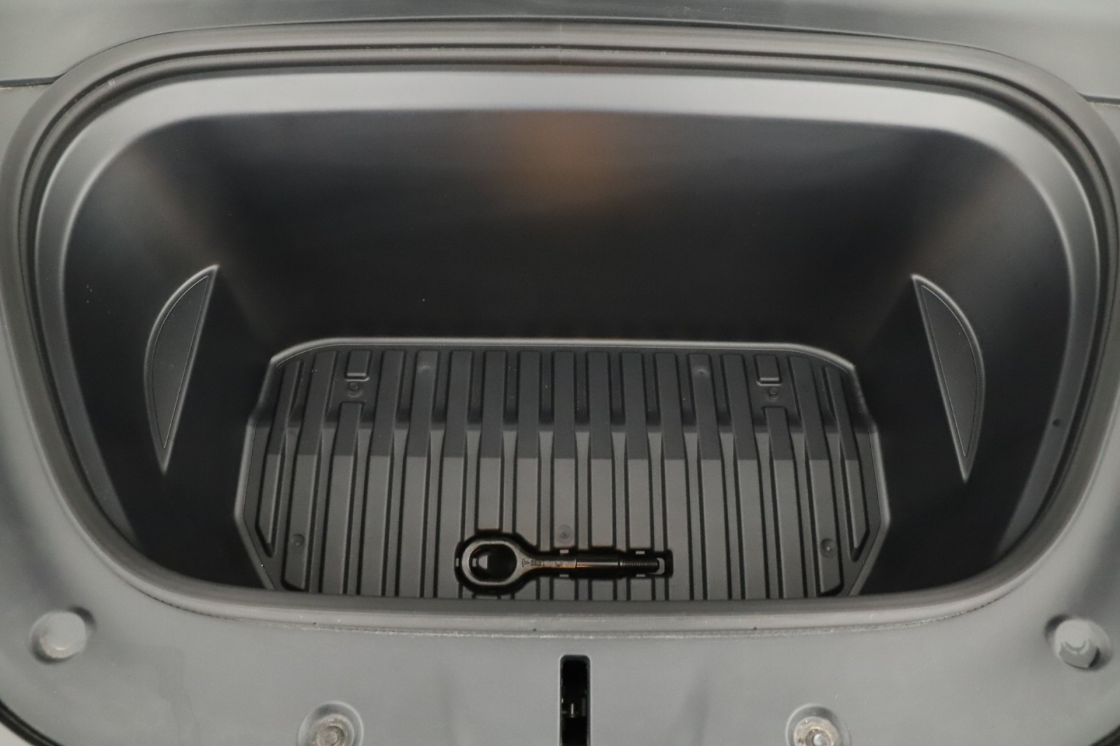 Tesla Model Y - 2023