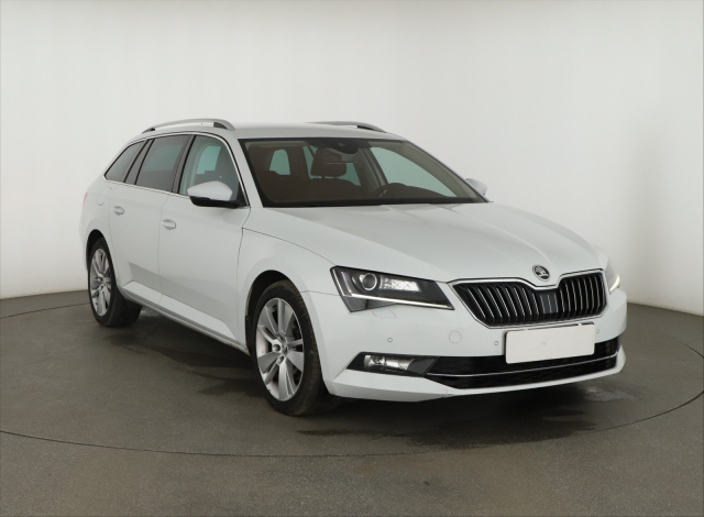 Škoda Superb, 2017
