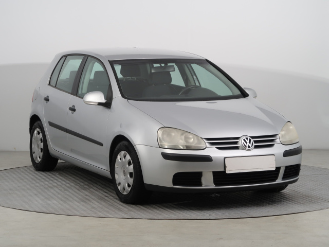 Volkswagen Golf 2004