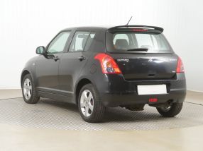 Suzuki Swift - 2010